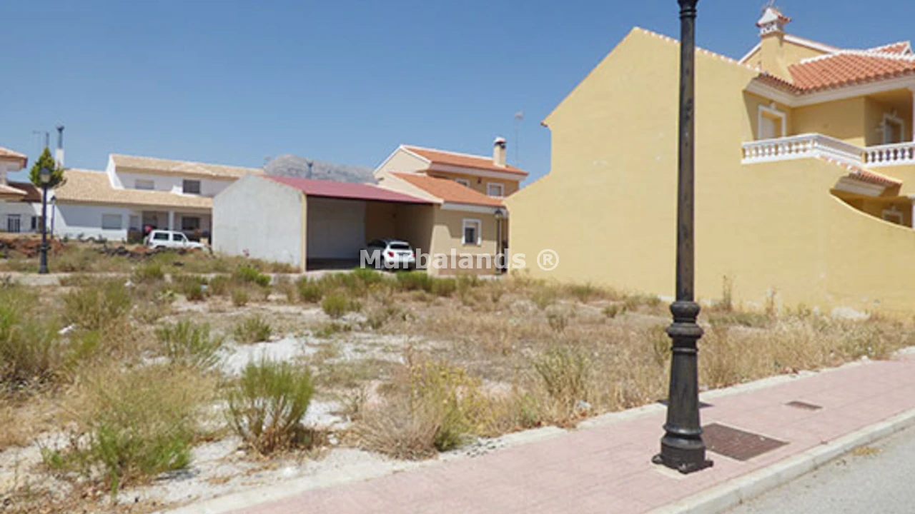 Foto de un terreno o una obra parada para mostrar en el detalle del inmueble