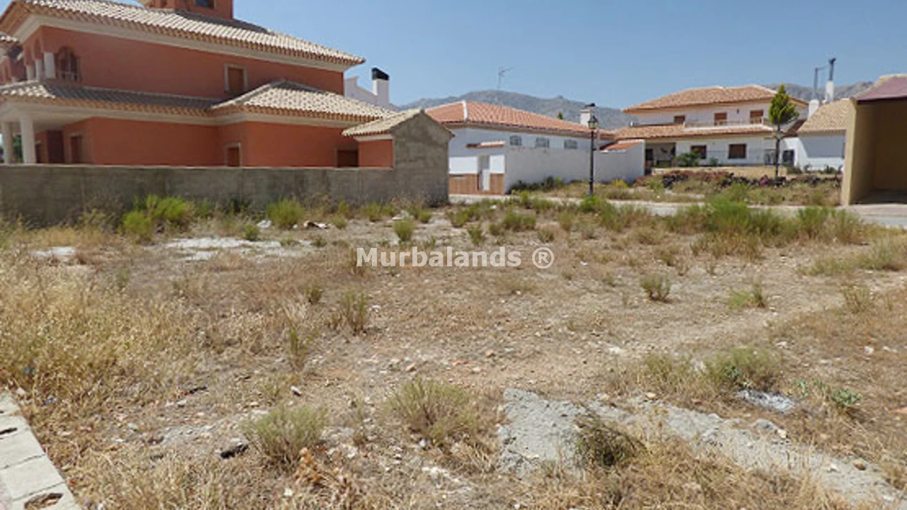 Foto de un terreno o una obra parada para mostrar en el detalle del inmueble