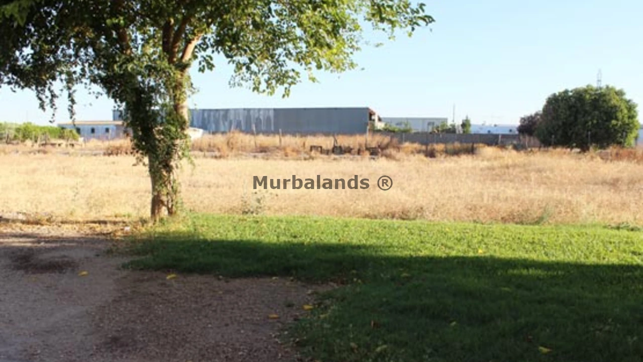 Foto de un terreno o una obra parada para mostrar en el detalle del inmueble