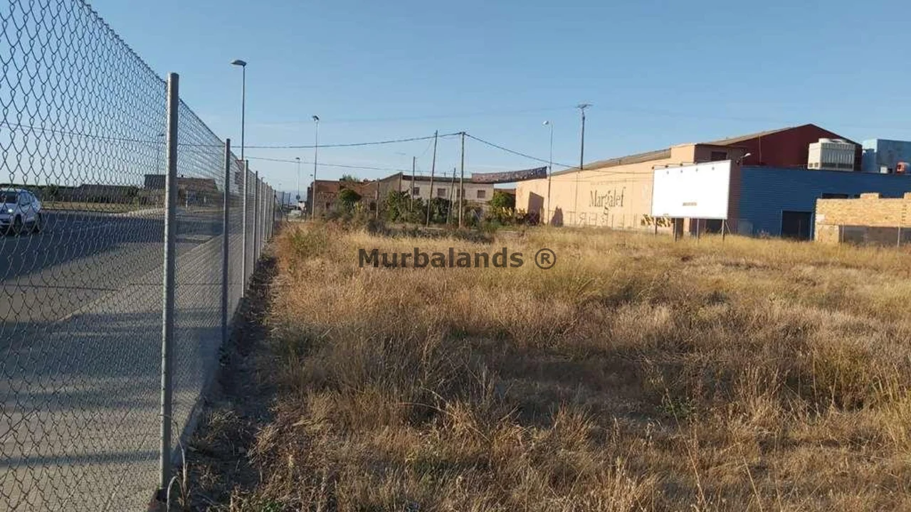 Terreno destacado