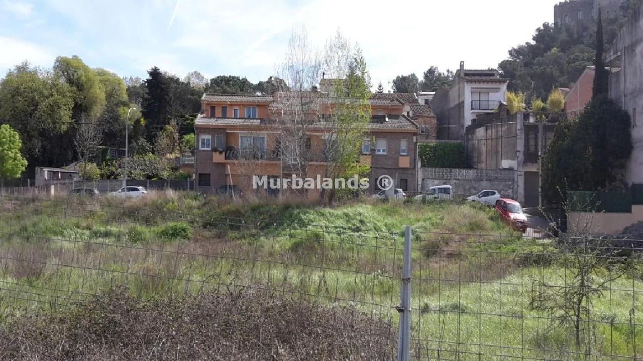 Foto de un terreno o una obra parada para mostrar en el detalle del inmueble