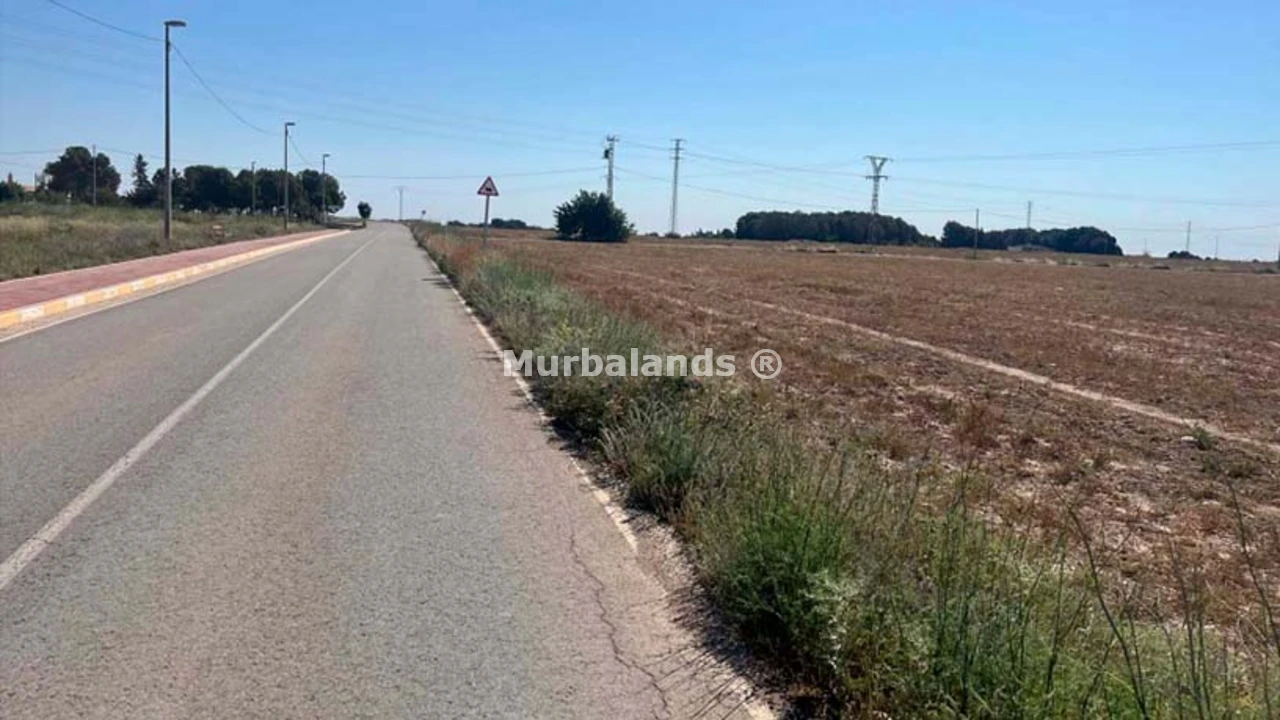 Foto de un terreno o una obra parada para mostrar en el detalle del inmueble