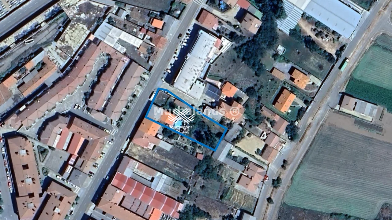 Foto de un terreno o una obra parada para mostrar en el detalle del inmueble
