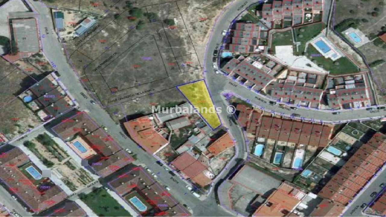 Foto de un terreno o una obra parada para mostrar en el detalle del inmueble