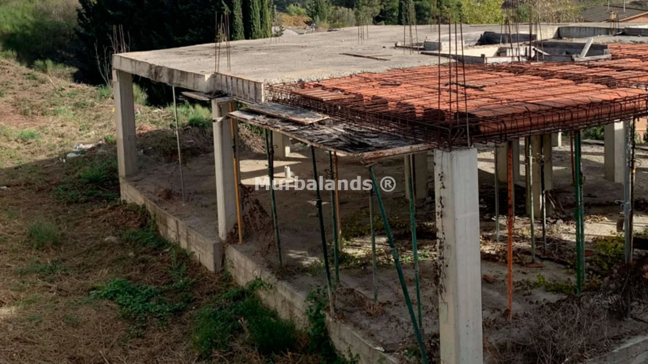 Foto de un terreno o una obra parada para mostrar en el detalle del inmueble