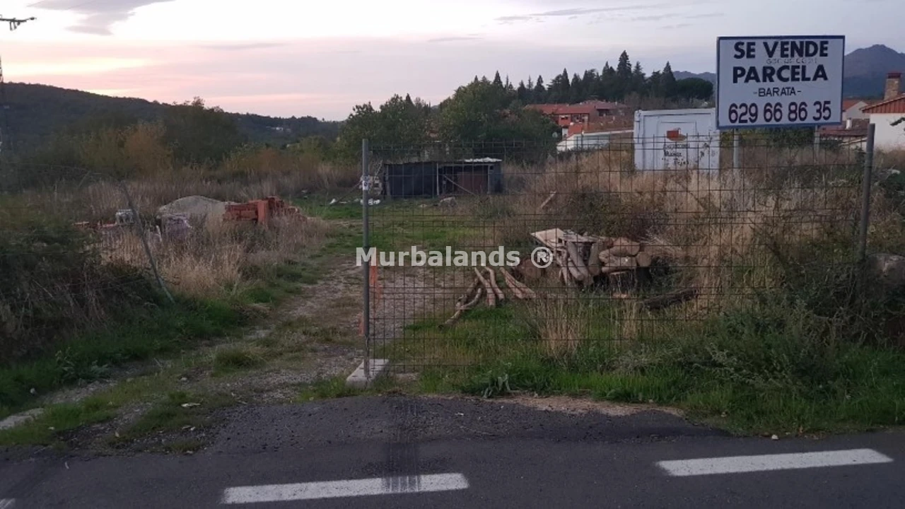Foto de un terreno o una obra parada para mostrar en el detalle del inmueble