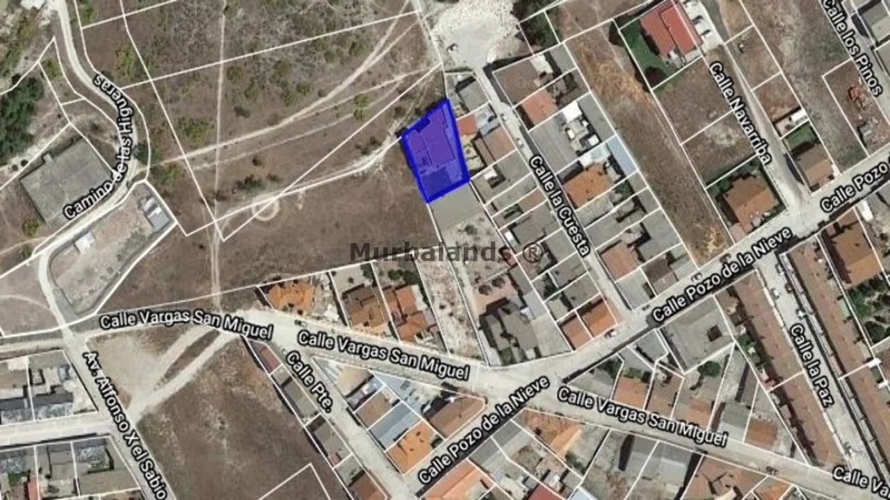 Foto de un terreno o una obra parada para mostrar en el detalle del inmueble