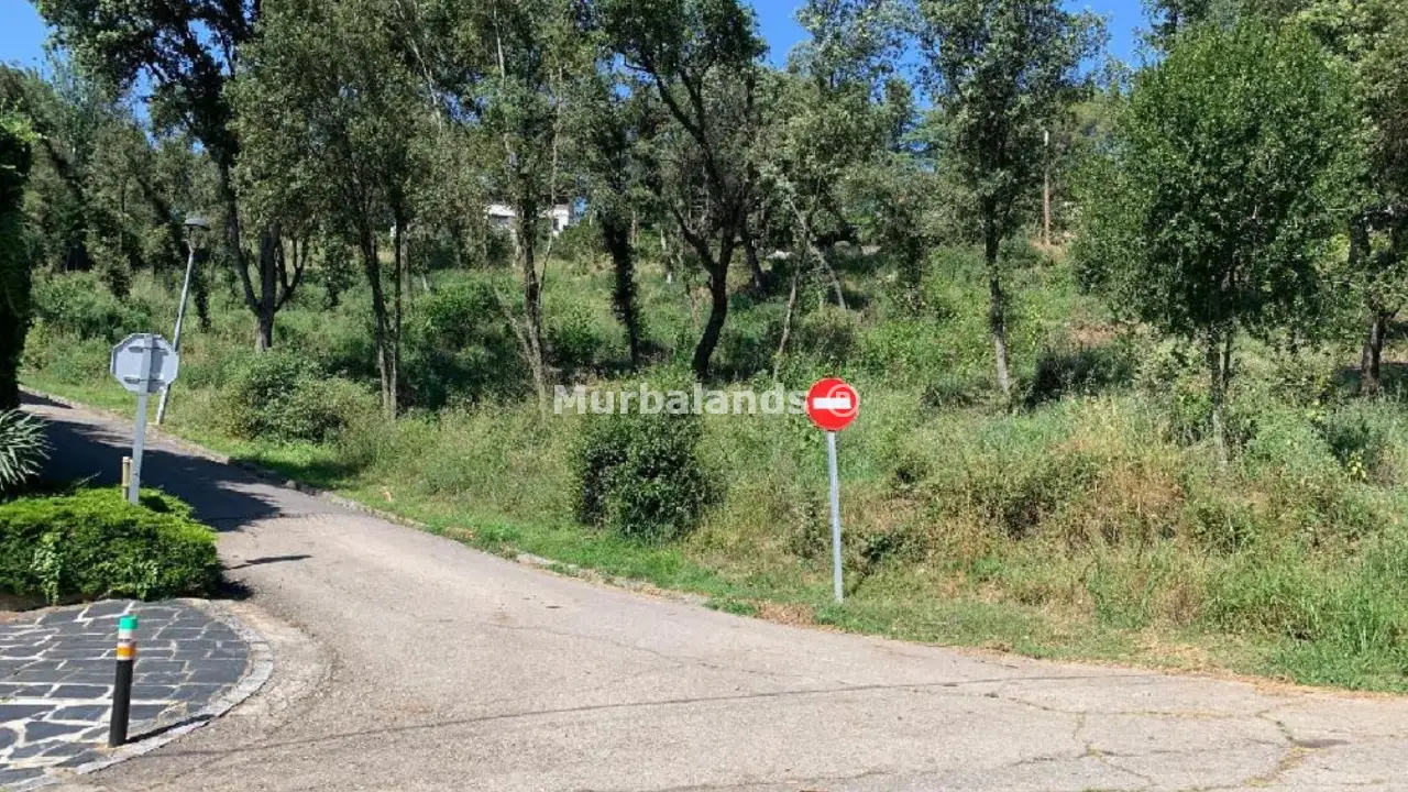 Foto de un terreno o una obra parada para mostrar en el detalle del inmueble