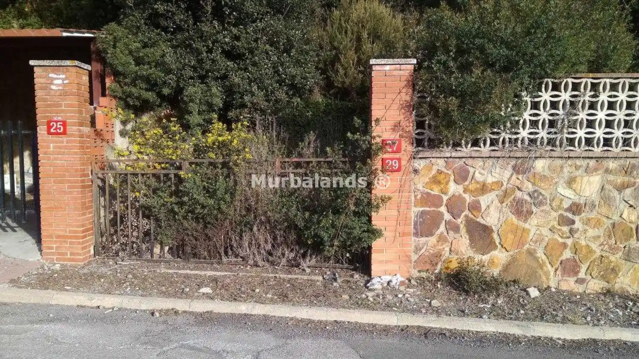 Terreno destacado