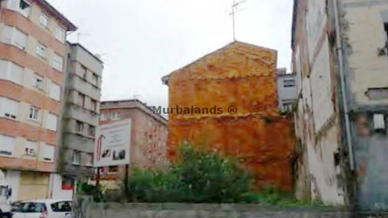 Foto de un terreno o una obra parada para mostrar en el detalle del inmueble