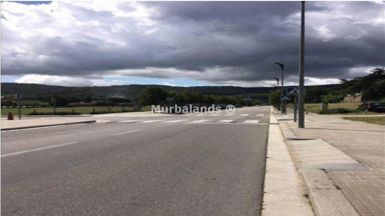 Foto de un terreno o una obra parada para mostrar en el detalle del inmueble