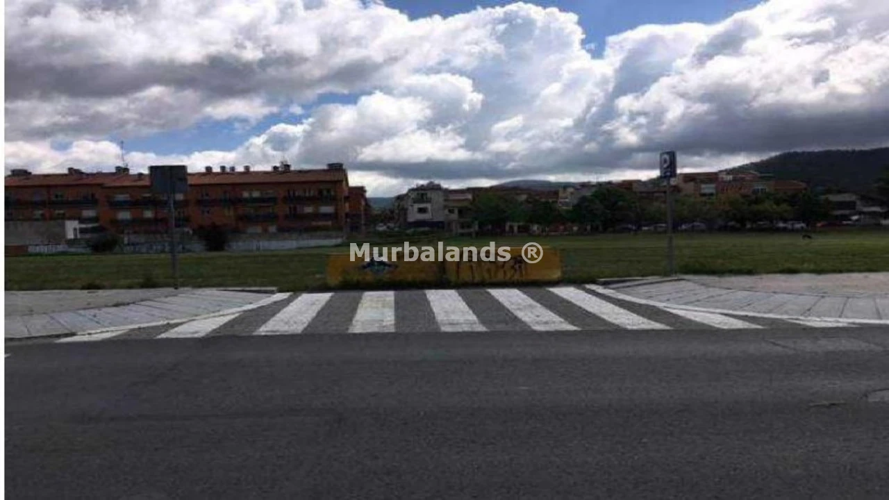 Foto de un terreno o una obra parada para mostrar en el detalle del inmueble