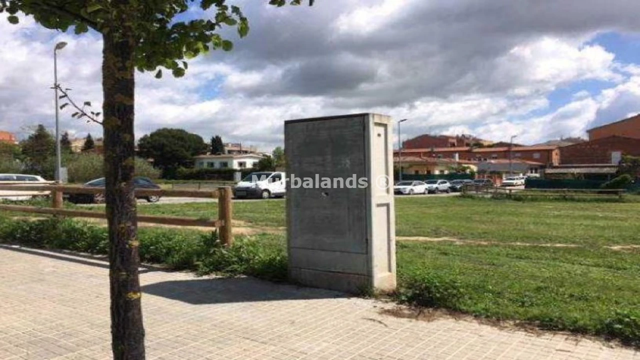 Foto de un terreno o una obra parada para mostrar en el detalle del inmueble