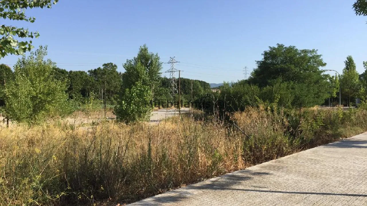 Foto de un terreno o una obra parada para mostrar en el detalle del inmueble
