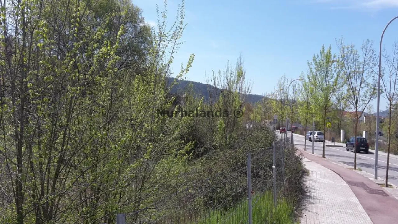 Foto de un terreno o una obra parada para mostrar en el detalle del inmueble