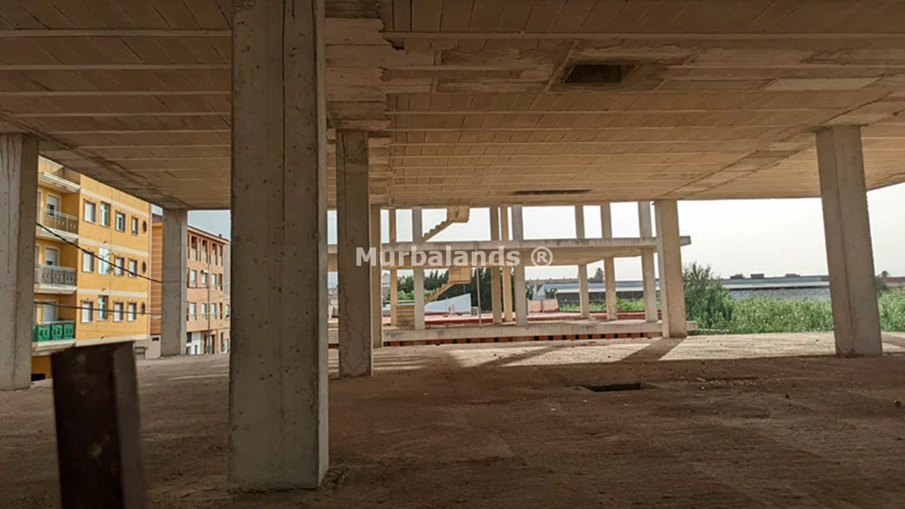 Foto de un terreno o una obra parada para mostrar en el detalle del inmueble
