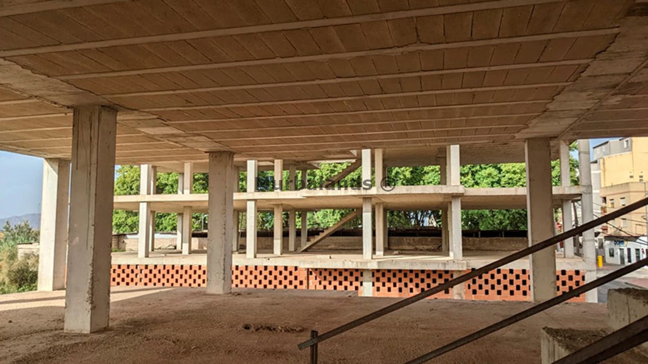 Foto de un terreno o una obra parada para mostrar en el detalle del inmueble