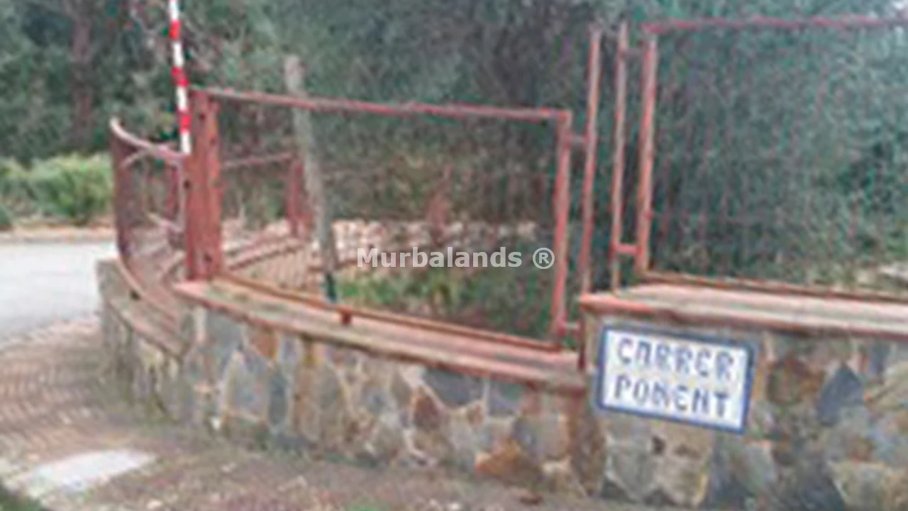 Foto de un terreno o una obra parada para mostrar en el detalle del inmueble