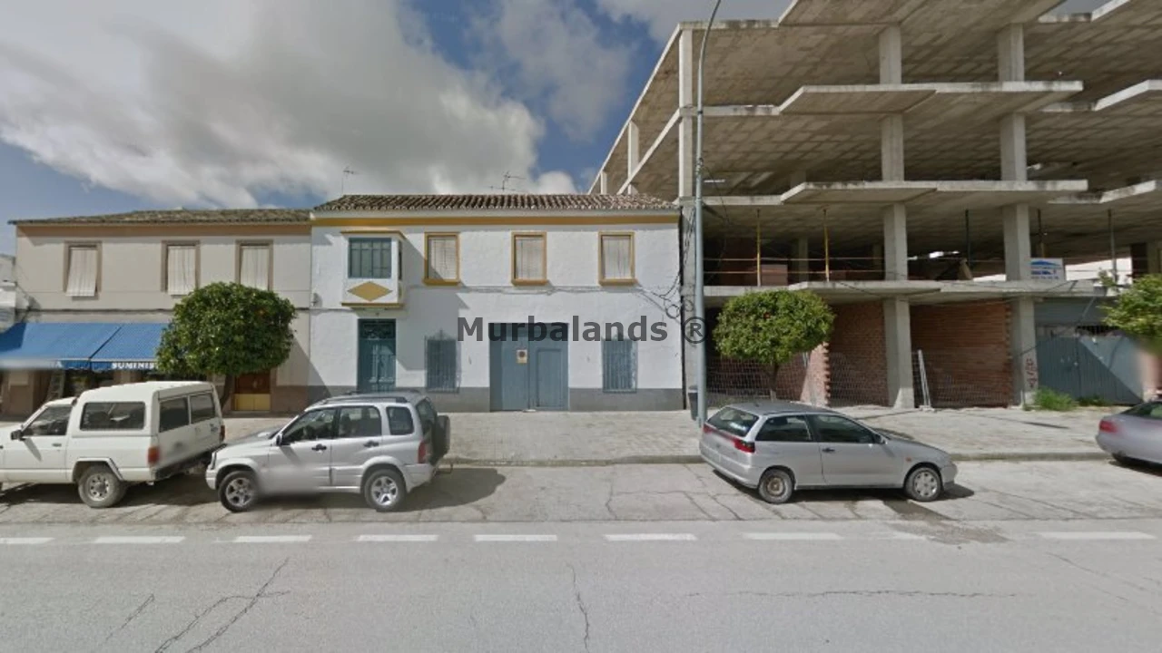 Foto de un terreno o una obra parada para mostrar en el detalle del inmueble