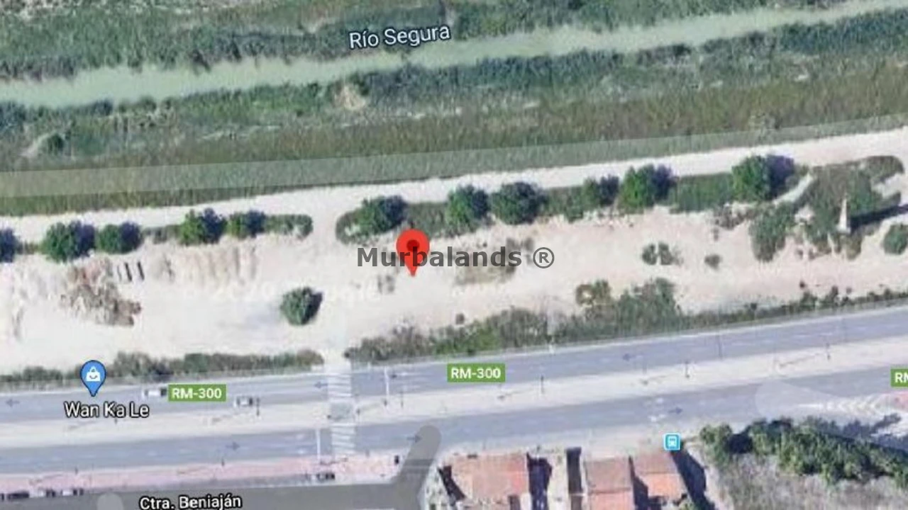 Terreno destacado