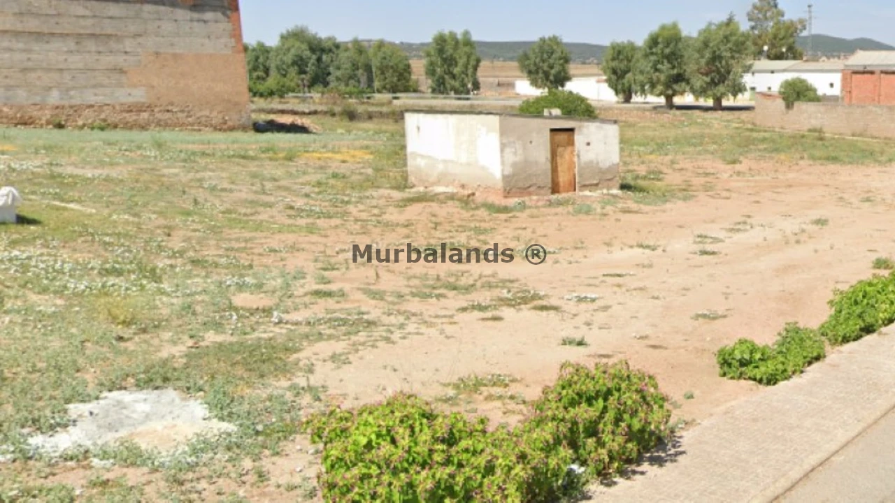 Foto de un terreno o una obra parada para mostrar en el detalle del inmueble