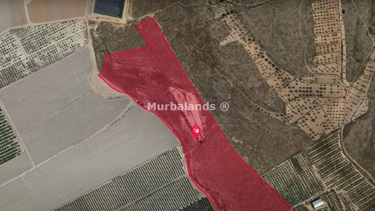 Foto de un terreno o una obra parada para mostrar en el detalle del inmueble