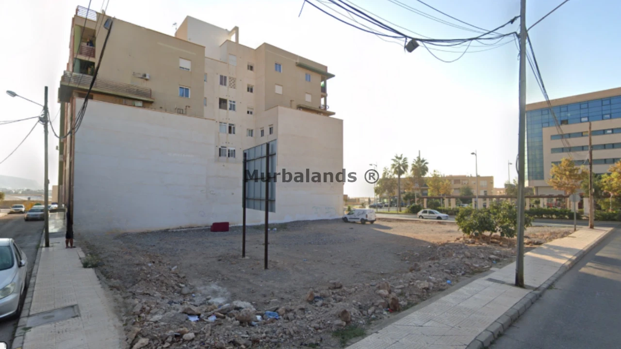 Foto de un terreno o una obra parada para mostrar en el detalle del inmueble