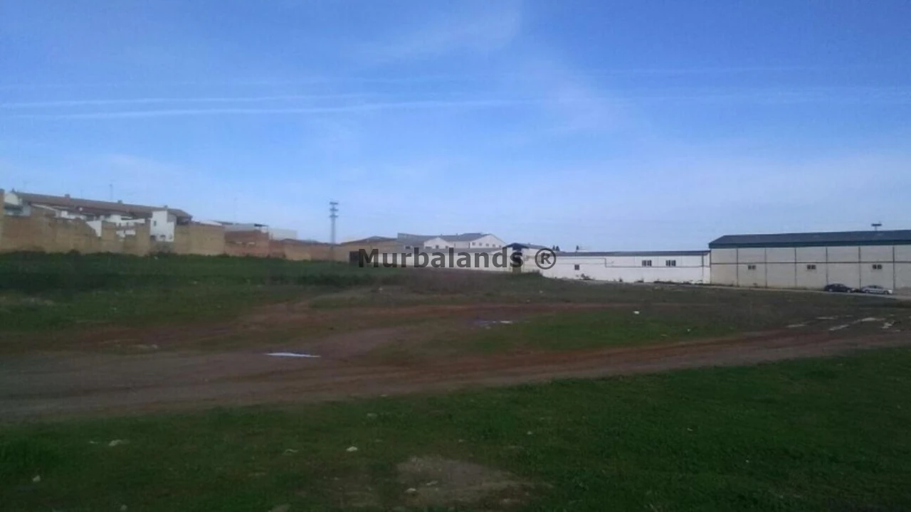 Foto de un terreno o una obra parada para mostrar en el detalle del inmueble