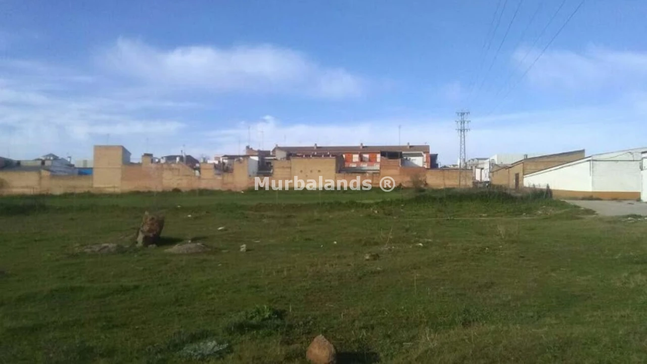 Foto de un terreno o una obra parada para mostrar en el detalle del inmueble