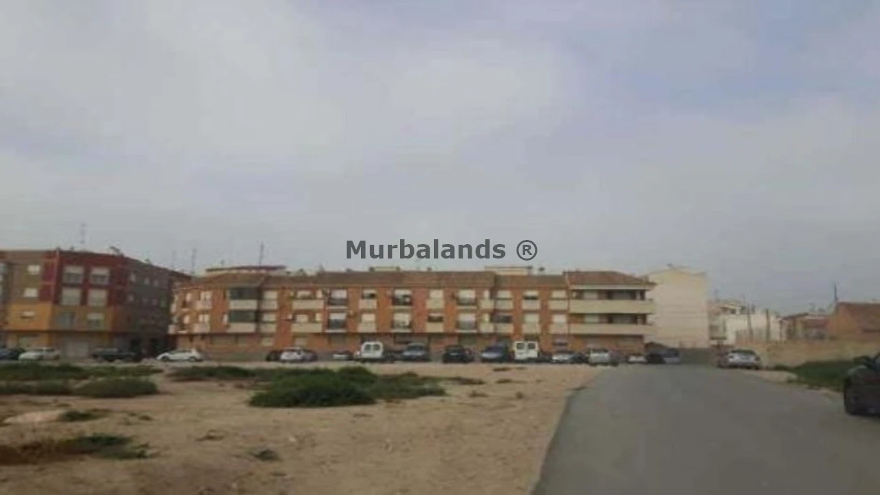 Foto de un terreno o una obra parada para mostrar en el detalle del inmueble