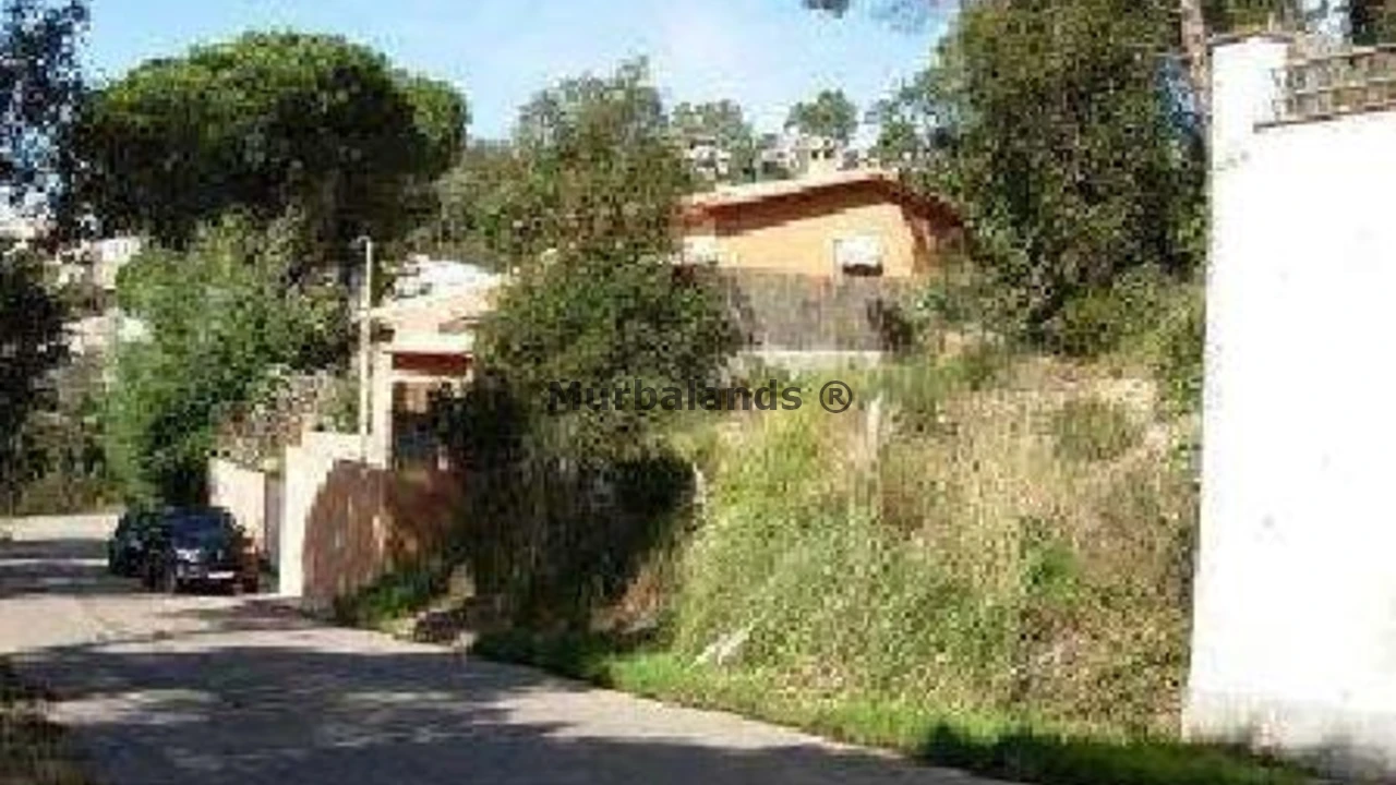 Terreno destacado
