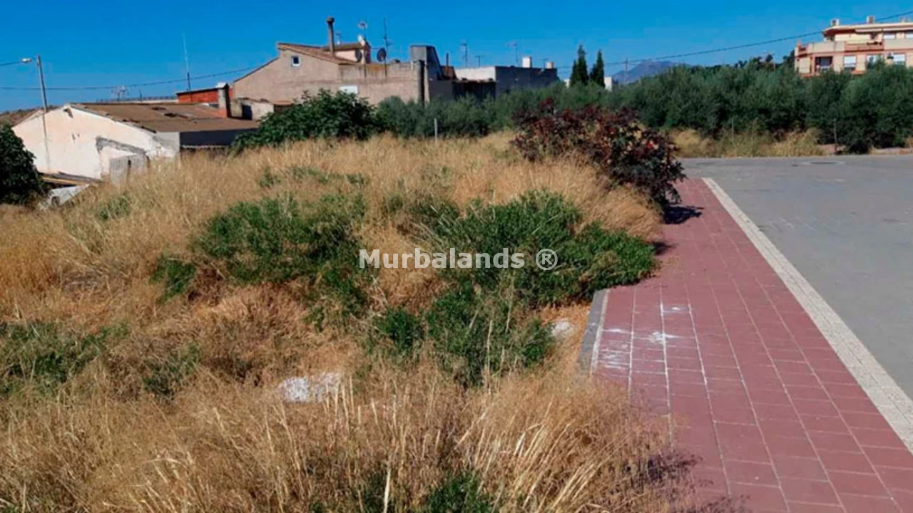 Foto de un terreno o una obra parada para mostrar en el detalle del inmueble