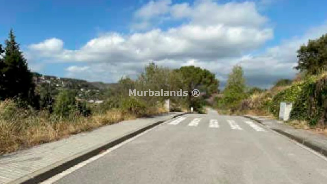 Foto de un terreno o una obra parada para mostrar en el detalle del inmueble