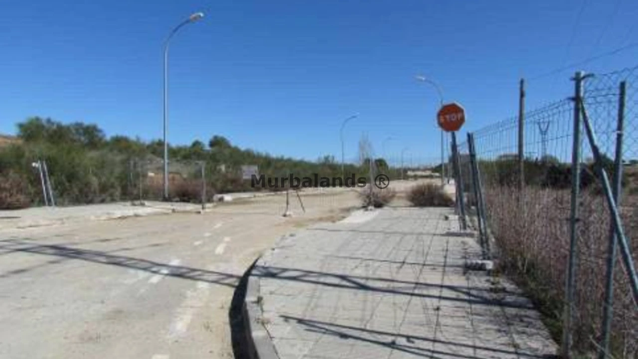 Foto de un terreno o una obra parada para mostrar en el detalle del inmueble