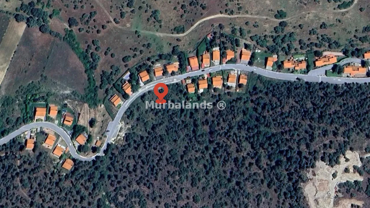 Foto de un terreno o una obra parada para mostrar en el detalle del inmueble
