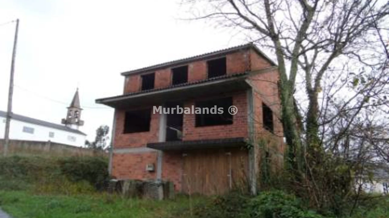 Foto de un terreno o una obra parada para mostrar en el detalle del inmueble