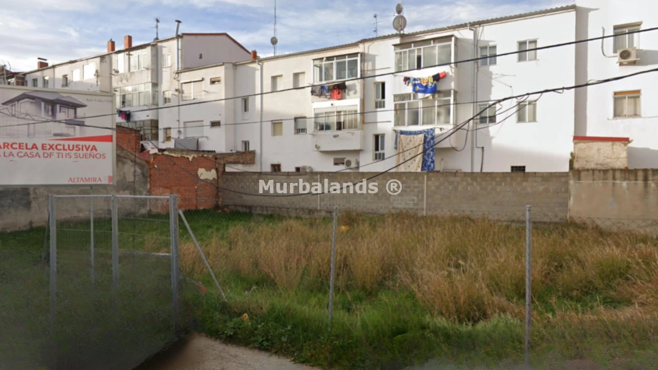 Foto de un terreno o una obra parada para mostrar en el detalle del inmueble