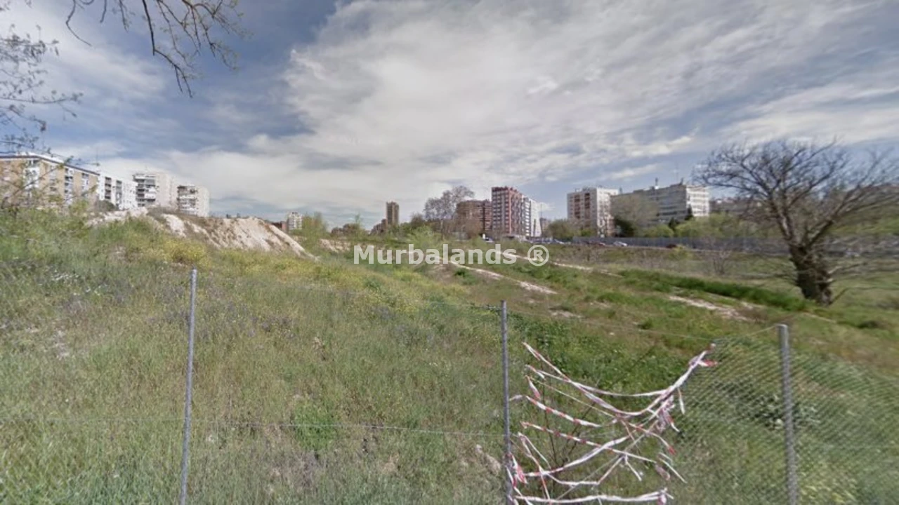 Foto de un terreno o una obra parada para mostrar en el detalle del inmueble