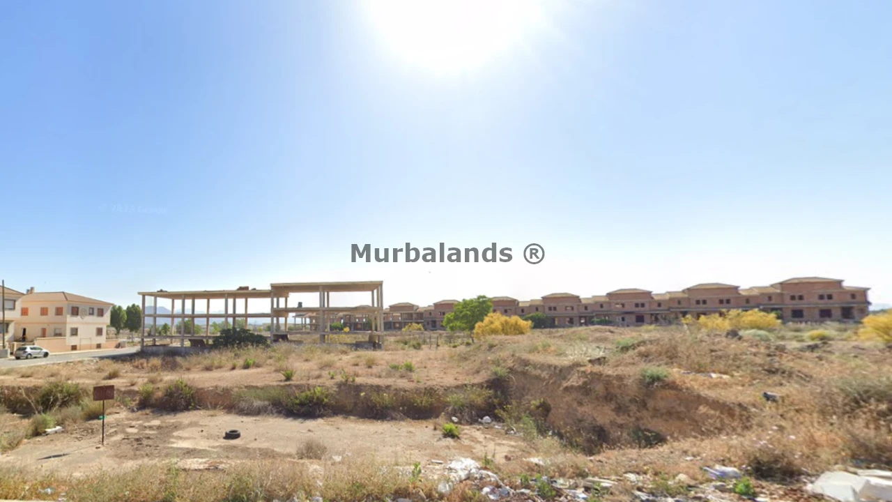 Foto de un terreno o una obra parada para mostrar en el detalle del inmueble