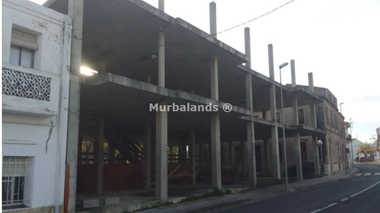 Terreno destacado