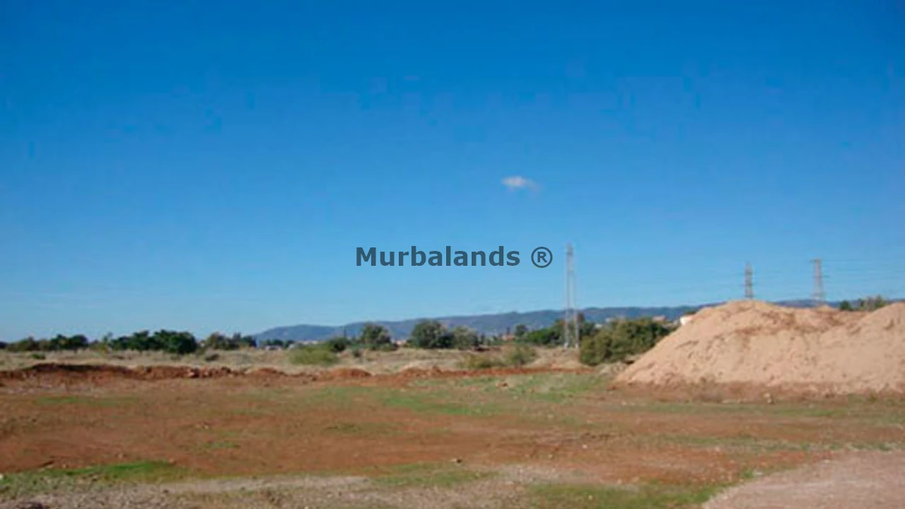 Foto de un terreno o una obra parada para mostrar en el detalle del inmueble