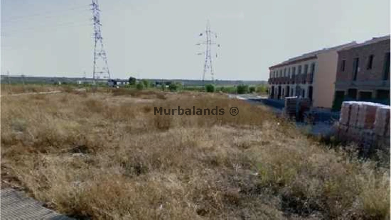 Foto de un terreno o una obra parada para mostrar en el detalle del inmueble