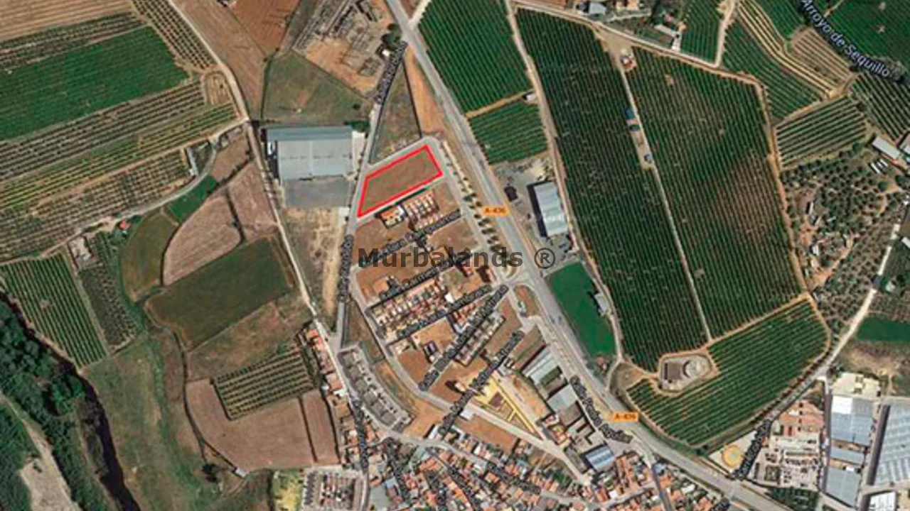 Foto de un terreno o una obra parada para mostrar en el detalle del inmueble