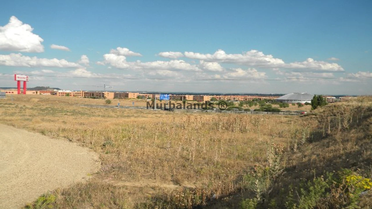 Foto de un terreno o una obra parada para mostrar en el detalle del inmueble