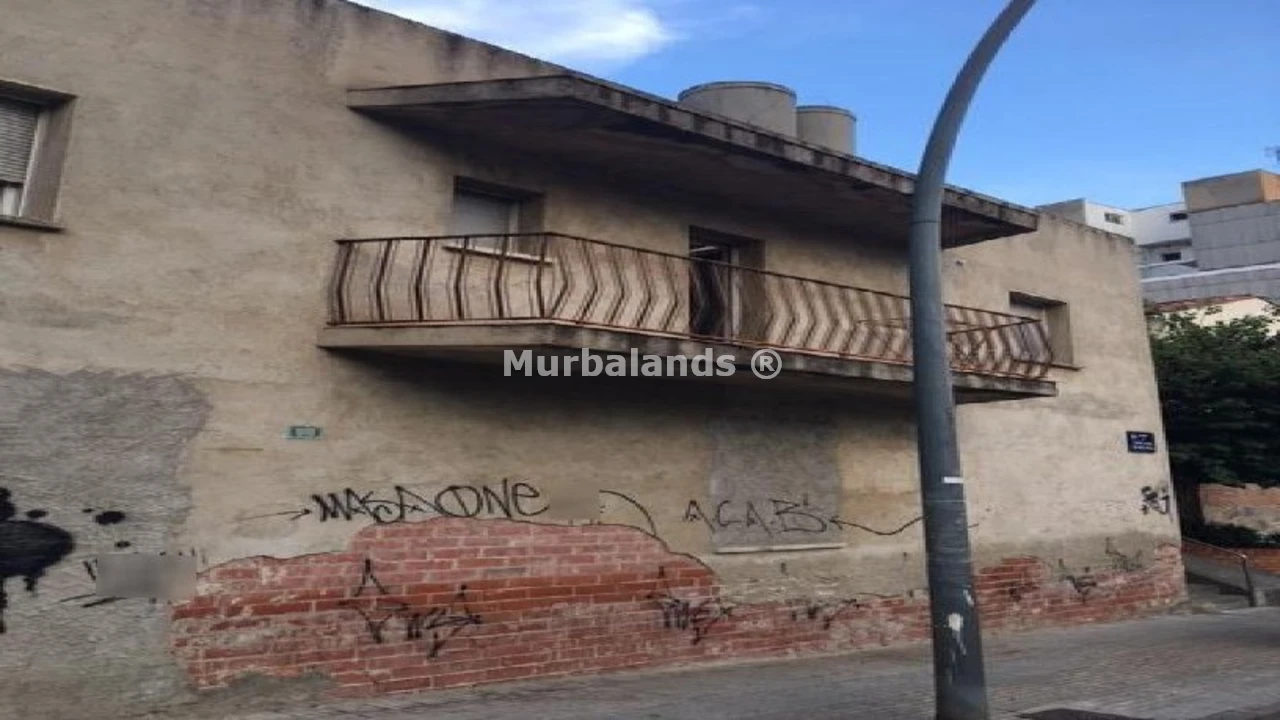 Foto de un terreno o una obra parada para mostrar en el detalle del inmueble