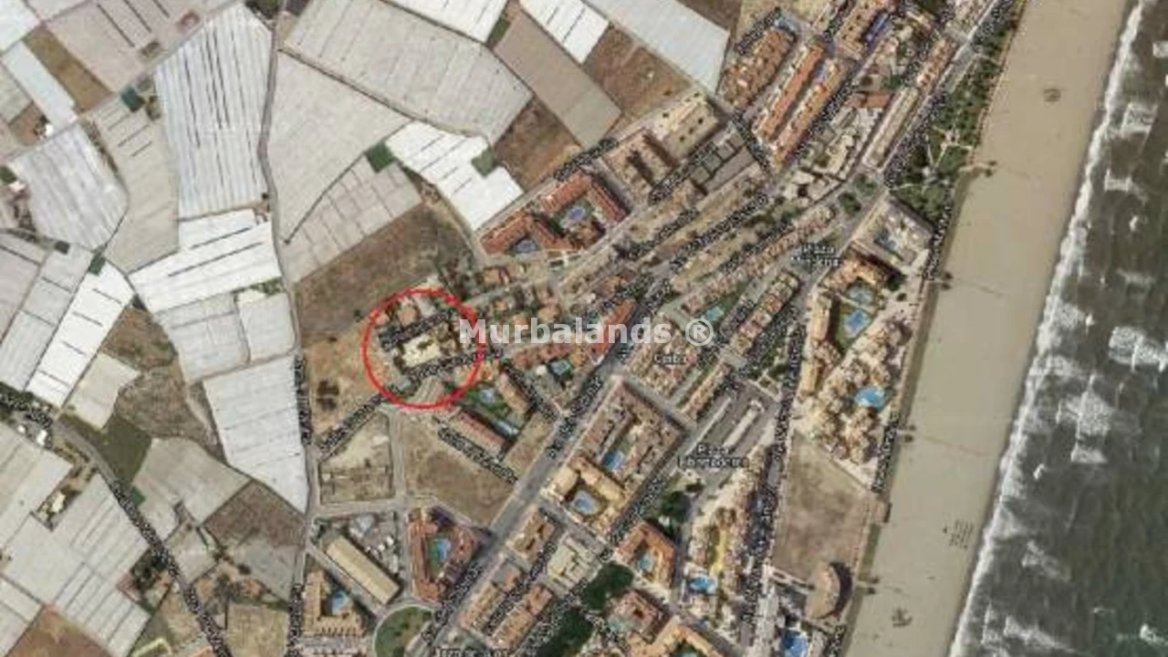 Foto de un terreno o una obra parada para mostrar en el detalle del inmueble