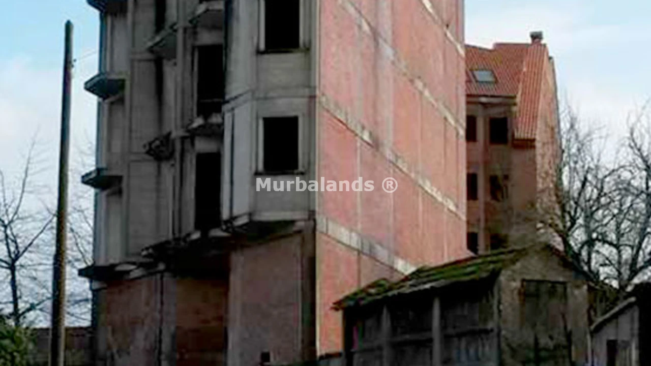 Foto de un terreno o una obra parada para mostrar en el detalle del inmueble
