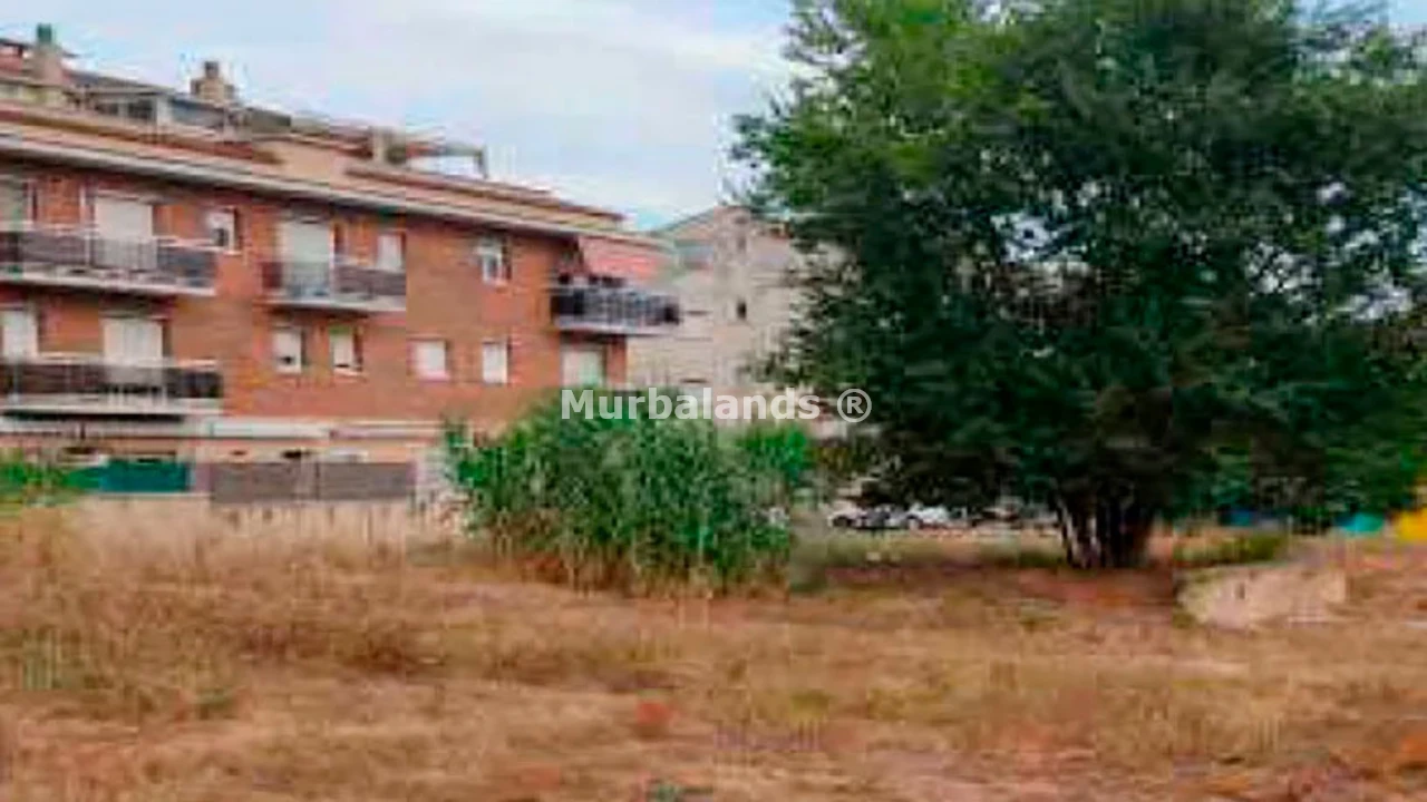 Foto de un terreno o una obra parada para mostrar en el detalle del inmueble