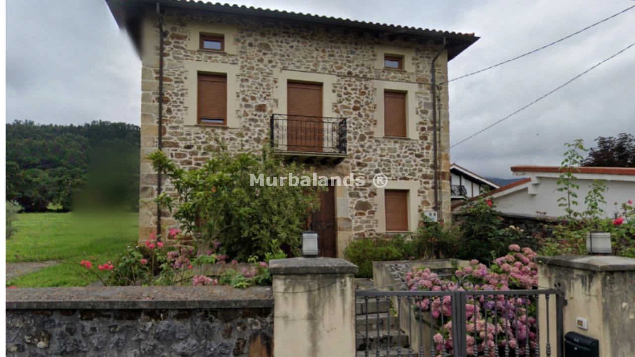 Foto de un terreno o una obra parada para mostrar en el detalle del inmueble