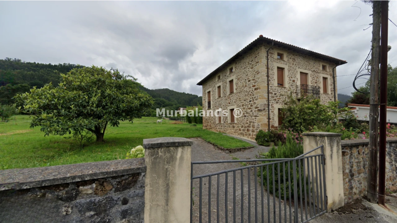 Foto de un terreno o una obra parada para mostrar en el detalle del inmueble